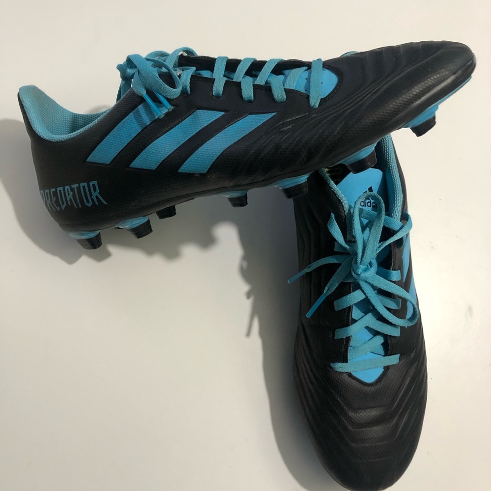 Adidas Predator men's soccer cleats size 10.5